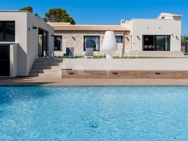 Chalet en venta en Dénia, Valencia