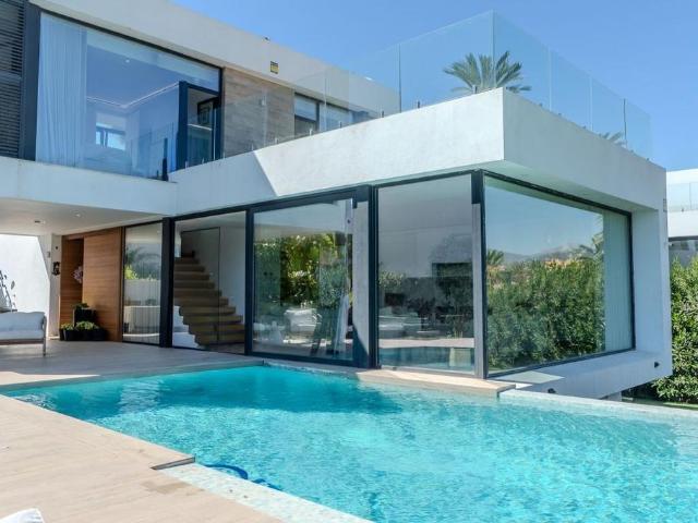 Chalet en alquiler en Montevideo Hills, Estepona