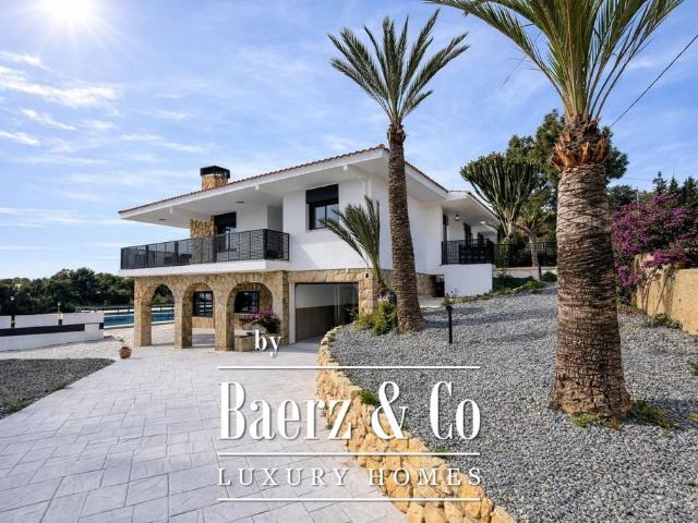 Chalet en venta en la Marina Baixa, Valencia