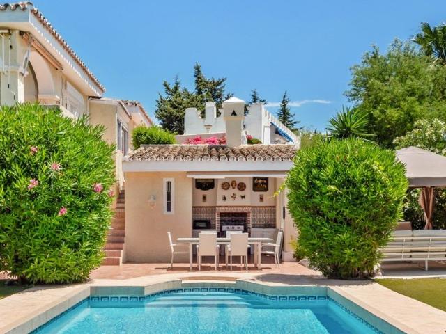 Chalet en venta en Rícmar, Costa del Sol Occidental
