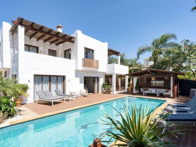 Chalet en venta en San Pedro Alcántara, Málaga