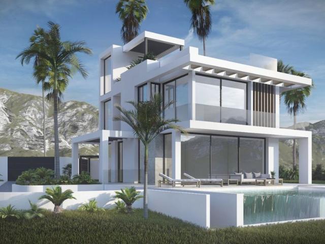 Chalet en venta en Barriada Islas Canarias, Costa del Sol Occidental