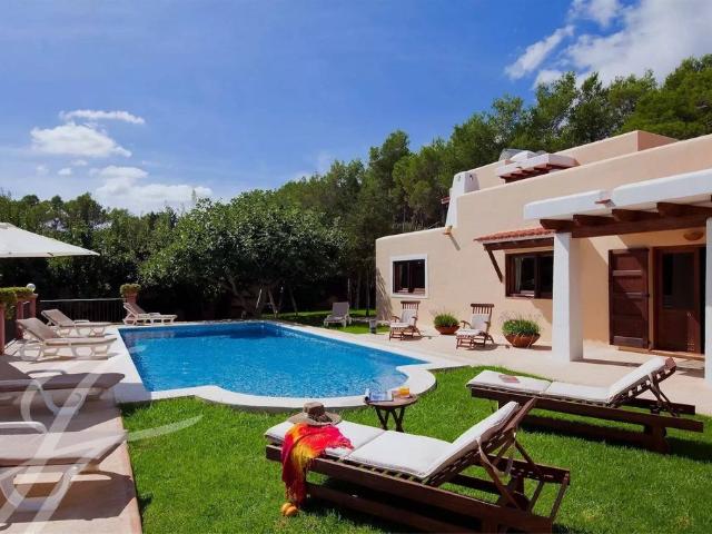 Villa en alquiler en Baleares