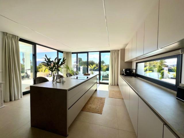 Chalet en venta en la Marina Baixa, Valencia