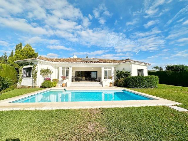 Chalet en alquiler en La Alquería-El Paraíso, Costa del Sol Occidental