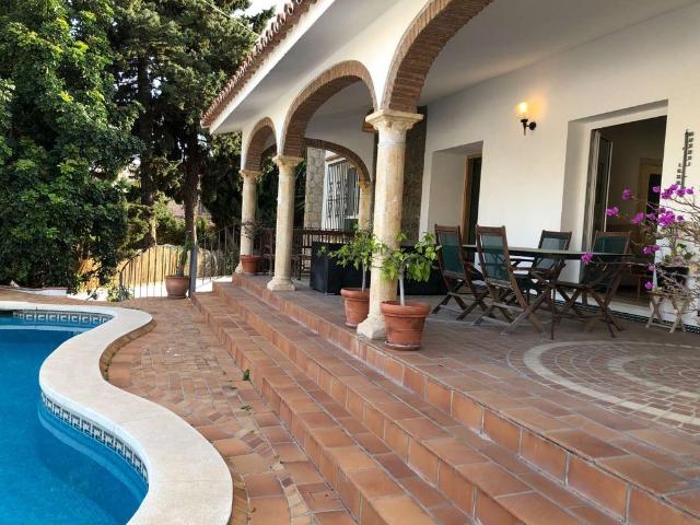 Chalet en alquiler en La Sierrezuela, Costa del Sol Occidental