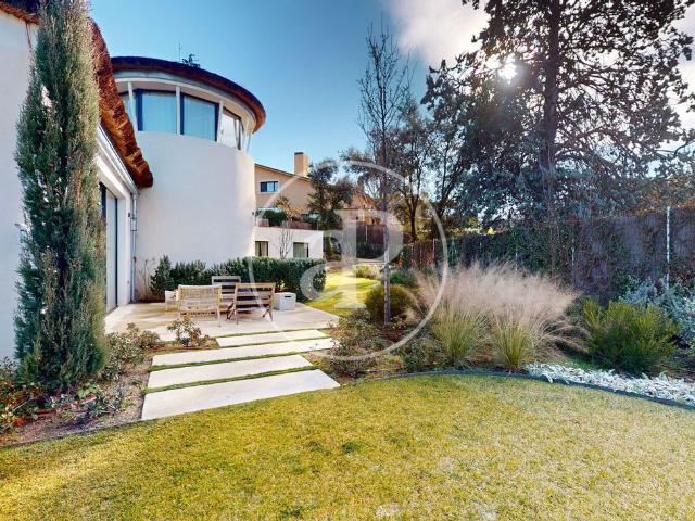 Chalet en alquiler en Fuencarral - El Pardo, Madrid