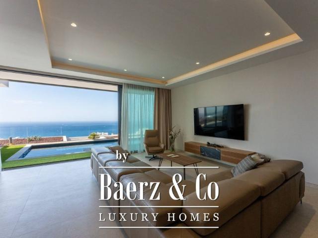 Chalet en venta en San Eugenio Bajo, Adeje