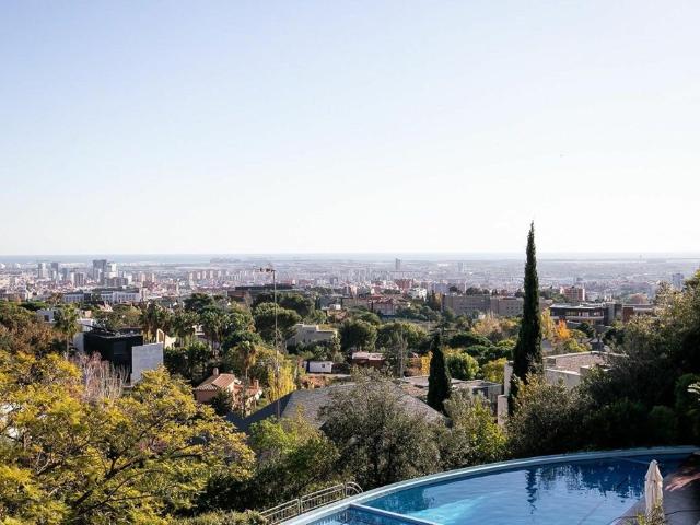 Villa en venta en Esplugues De Llobregat