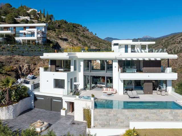 Chalet en venta en Artola, Costa del Sol Occidental