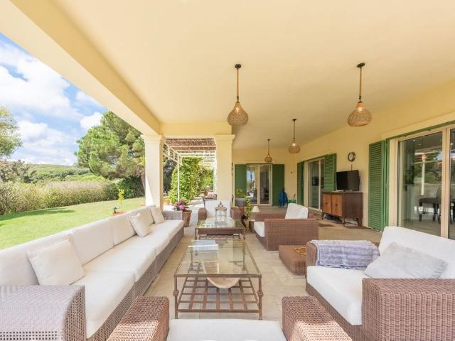 Chalet en venta en Sotogrande, Campo de Gibraltar