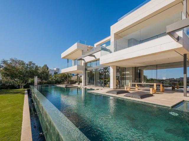 Chalet en alquiler en El Vicario, Costa del Sol Occidental