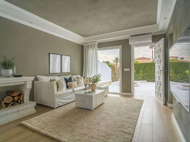 Chalet en venta en Urbanización El Chaparral, el Baix Segura / La Vega Baja