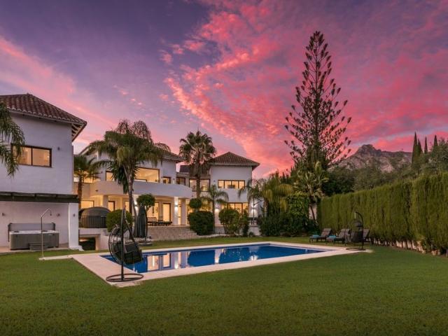 Chalet en venta en Miraflores, Costa del Sol Occidental