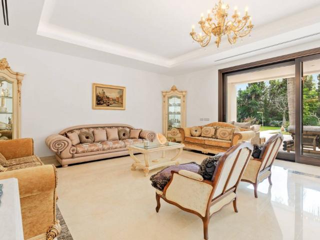 Chalet en venta en Barriada Islas Canarias, Costa del Sol Occidental