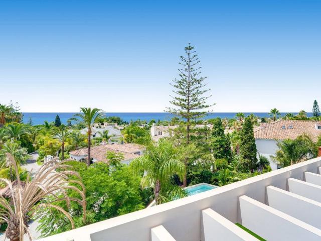 Chalet en venta en Rícmar, Costa del Sol Occidental