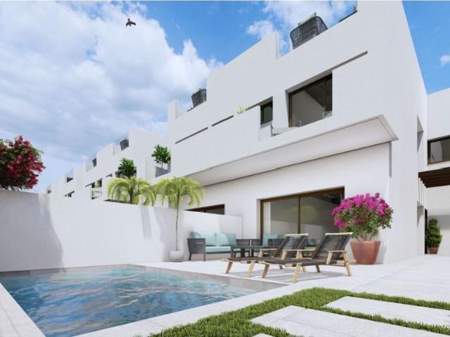 Villa en venta en Pilar De La Horadada, Torre de la Horadada