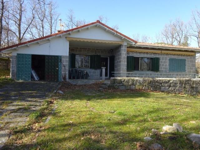 Villa en venta en El Boalo