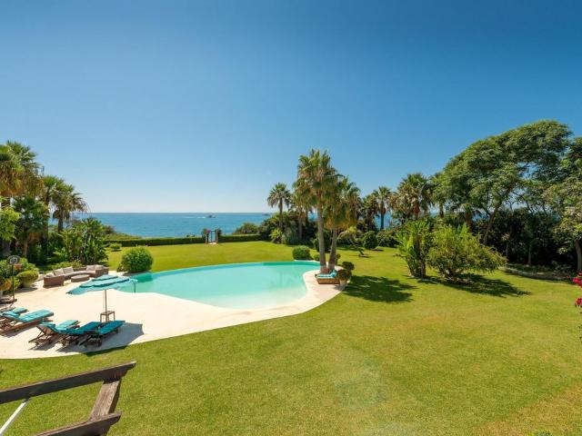 Villa en alquiler en Estepona, Barriada Blas Infante