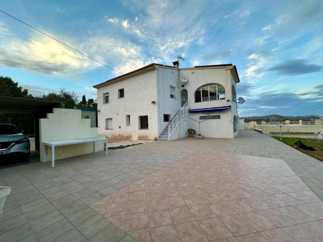 Chalet en venta en Calpe, Valencia