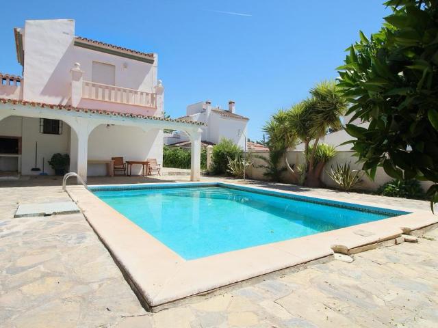 Chalet en venta en El Rodeo, Valle del Guadalhorce