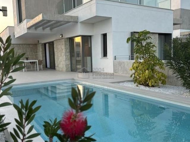 Chalet en venta en la Marina Baixa, Valencia