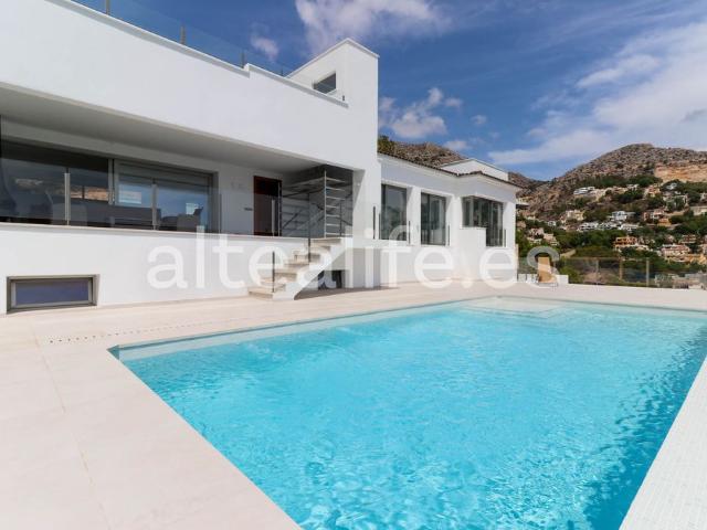 Chalet en venta en la Marina Baixa, Valencia