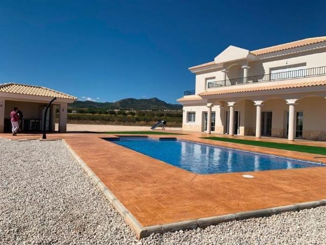 Chalet en venta en Cases del Pi, el Vinalopó Mitjà / El Vinalopó Medio