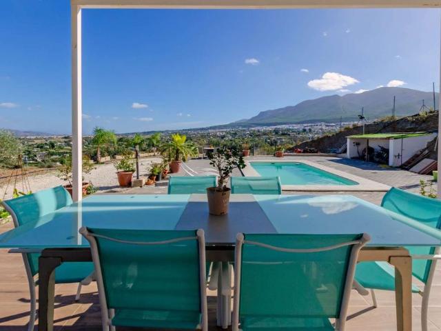 Chalet en venta en Barrio de San Antón, Valle del Guadalhorce