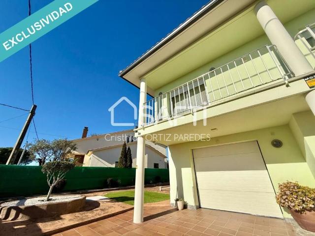 Villa en venta en Caldes De Malavella