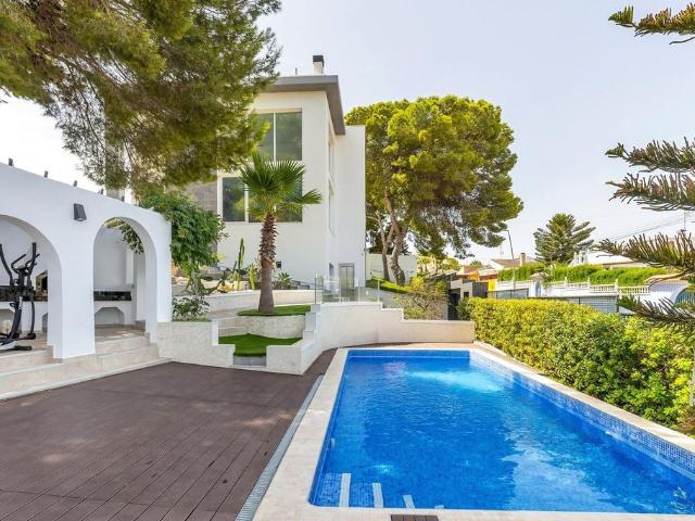 Chalet en venta en Urbanización Los Balcones, el Baix Segura / La Vega Baja