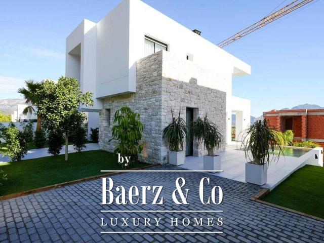 Chalet en venta en la Marina Baixa, Valencia