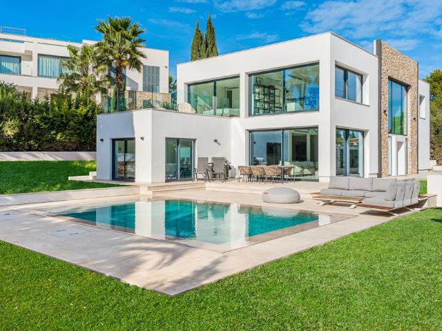 Villa en venta en Calvià