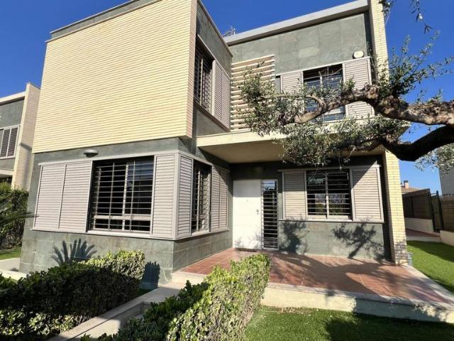 Chalet en venta en la Plana Alta, Valencia