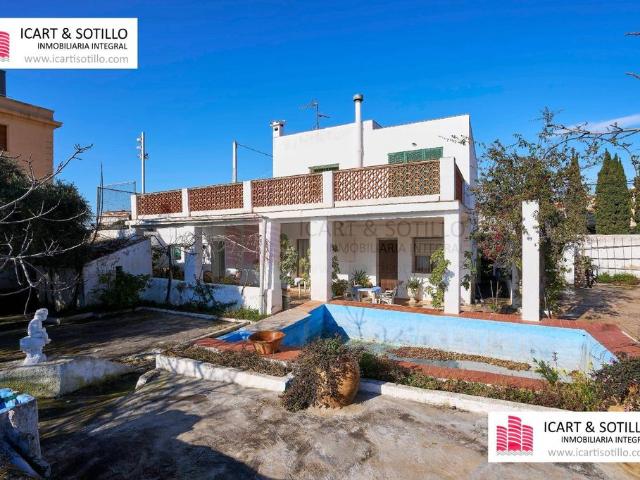 Chalet en venta en les Cases d'Alcanar, Montsià