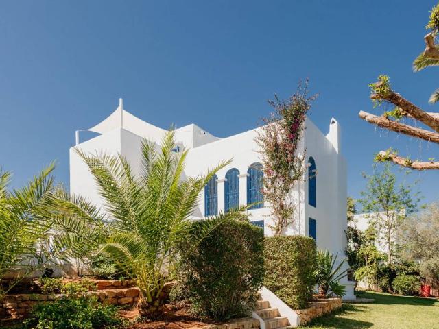 Villa en alquiler en Santa Eulalia Del Río, Miramar