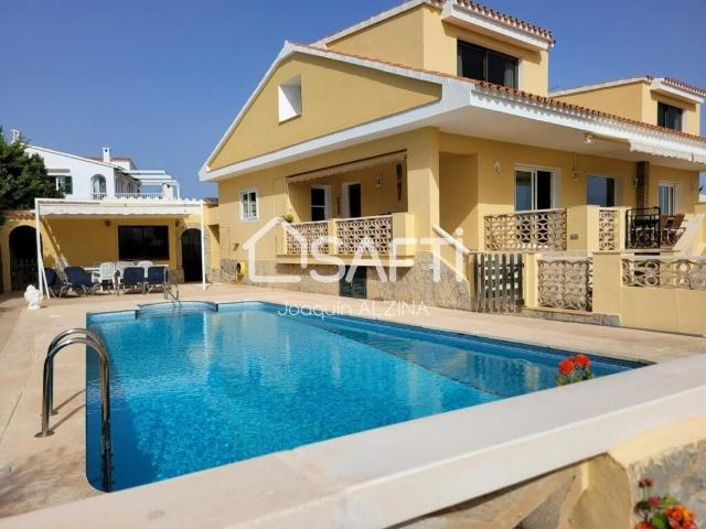 Villa en venta en Es Castell Villa en venta en Es Castell