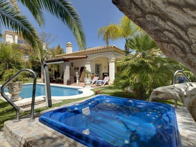 Villa / Chalet De Lujo De 350 M2 En Alquiler Nueva Andalucía, Marbella, Andalucía Villa / Chalet De Lujo De 350 M2 En Alquiler Nueva Andalucía, Marbella, Andalucía