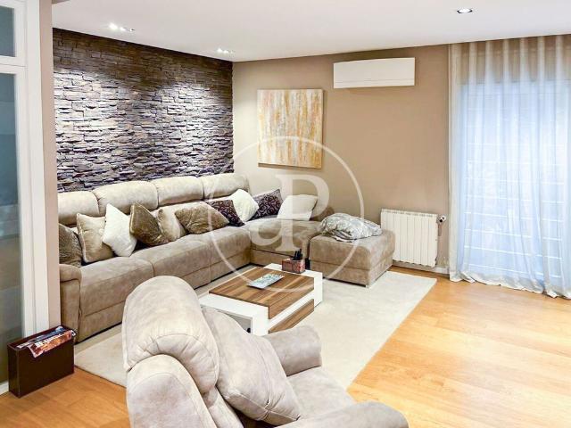 Villa en venta en Sant Just Desvern