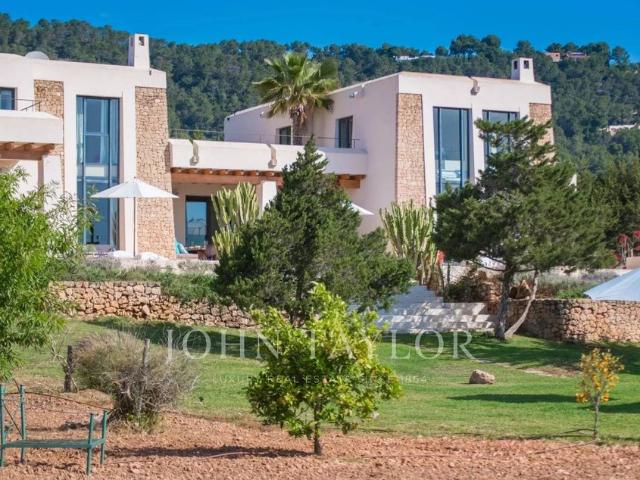 Villa en alquiler en Baleares