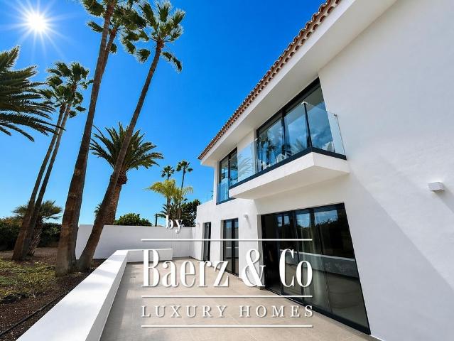 Chalet en venta en San Eugenio Bajo, Adeje
