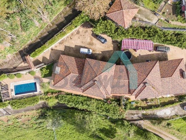 Chalet en venta en Toleo, Oviedo