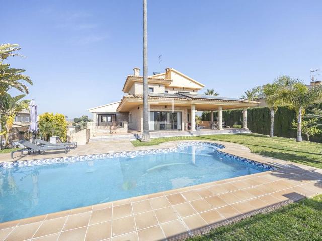Chalet en venta en el Camp de Túria, Valencia