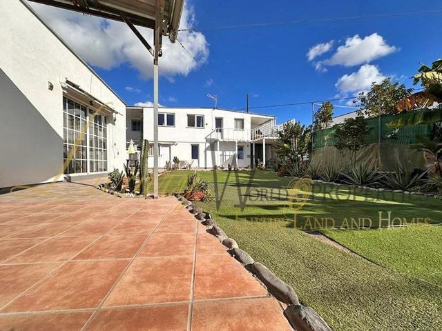 Chalet en venta en El Bebedero, Arona
