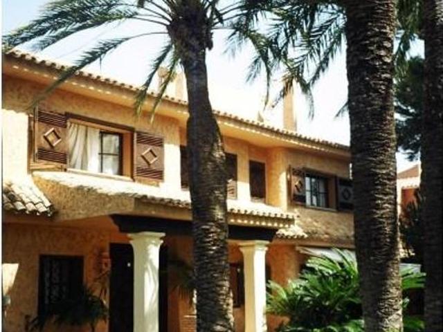 Villa en venta en Benidorm