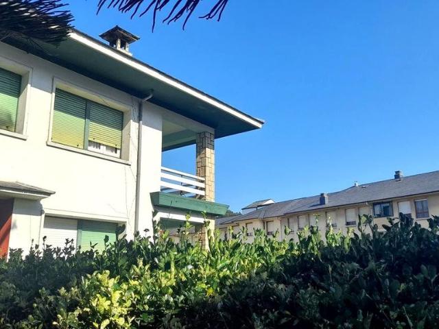 Chalet en venta en Navia, Asturias
