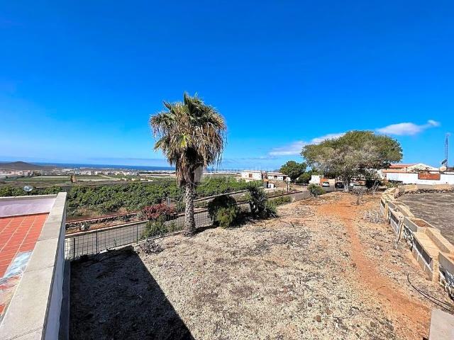 Chalet en venta en Guargacho, Arona