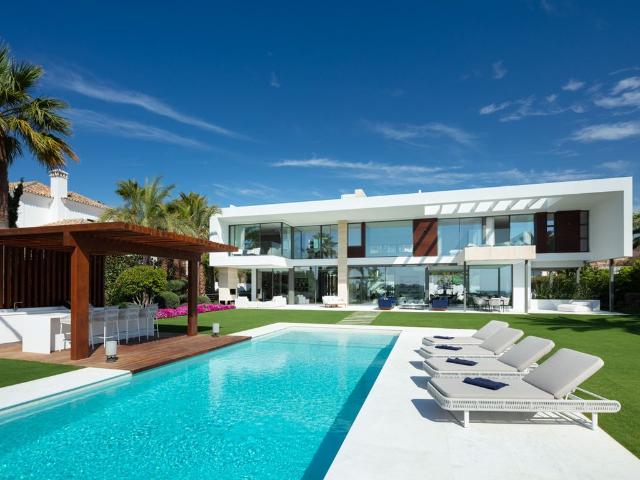 Chalet en venta en Nueva Andalucía, Costa del Sol Occidental