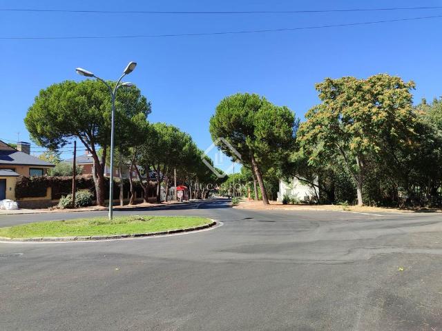 Chalet en venta en Villaviciosa De Odón, Madrid