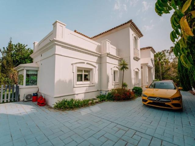 Villa en venta en Marbella, Val de Guadalmina